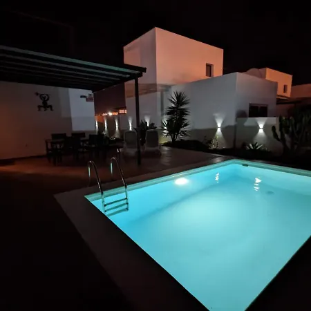 Casa Marta, Private Pool, Free Wifi فيلة بلايا بلانكا